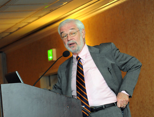 Sanford Unger speaking to NAFSA's liberal arts college members